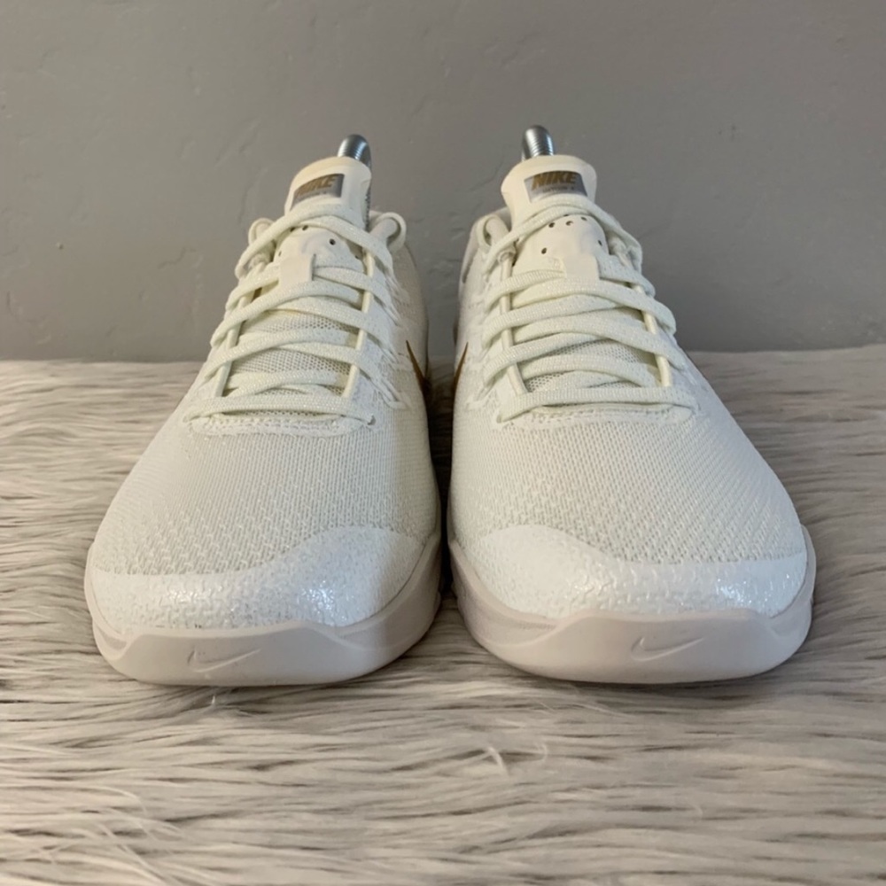 New Nike Metcon 4 CHMP - Picture 2 of 5